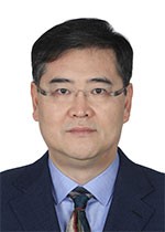 賀泓.jpg